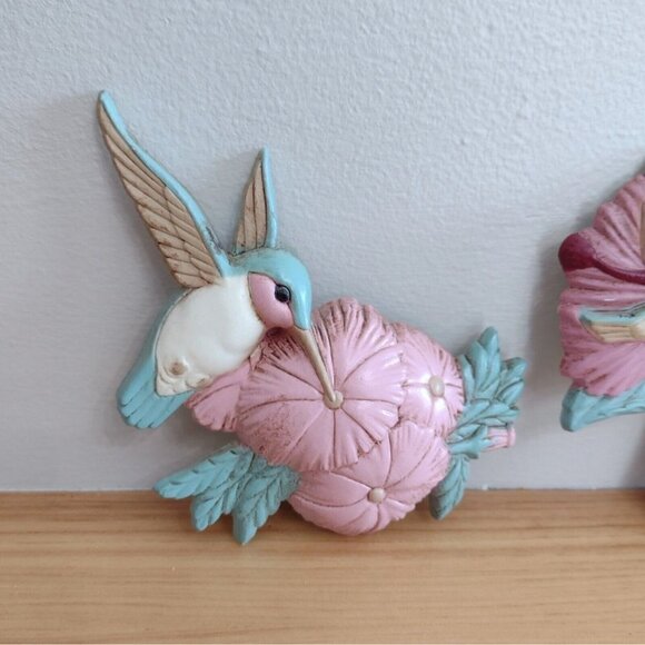 Vtg 90s Burwood Products 3 PC Set Plastic Hummingbird Wall Hanging Plaque Pastel - Picture 2 of 8